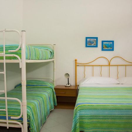 Hotel Villa Mena Forio  Екстер'єр фото