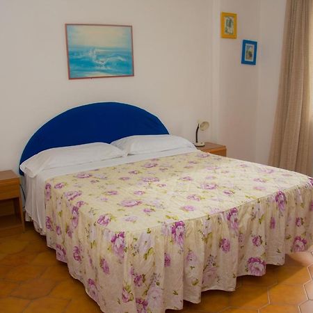 Hotel Villa Mena Forio  Екстер'єр фото
