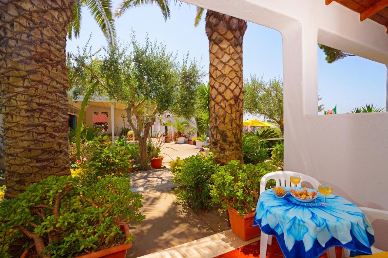Hotel Villa Mena Forio  Екстер'єр фото
