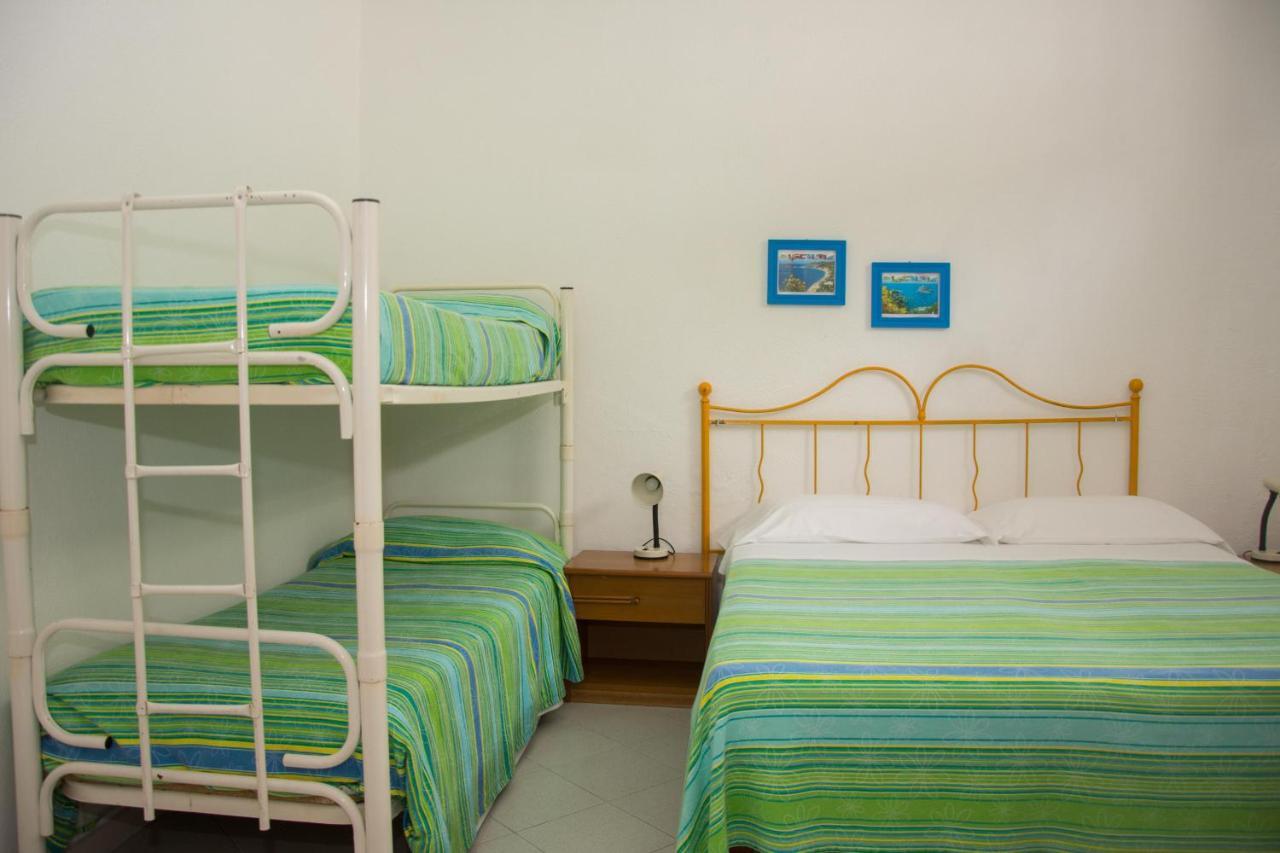 Hotel Villa Mena Forio  Екстер'єр фото
