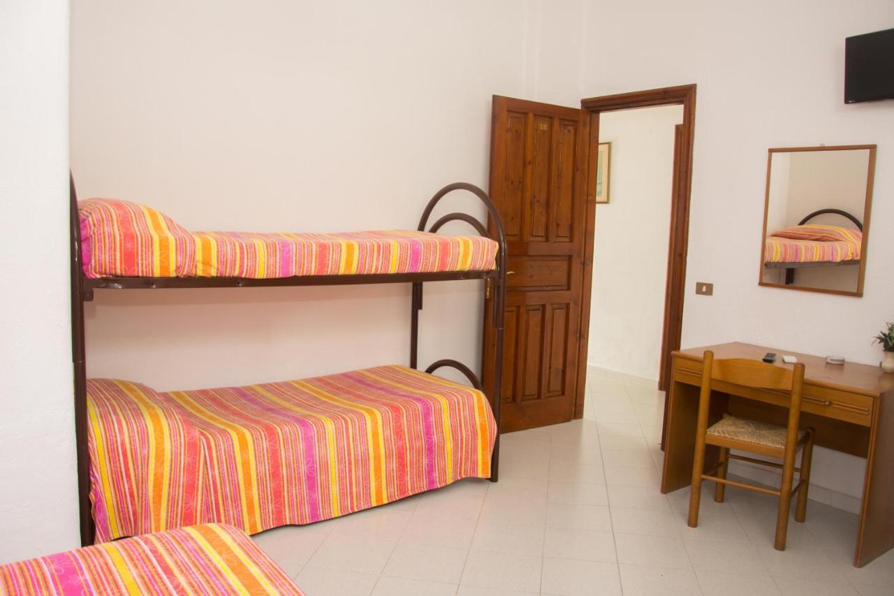 Hotel Villa Mena Forio  Екстер'єр фото