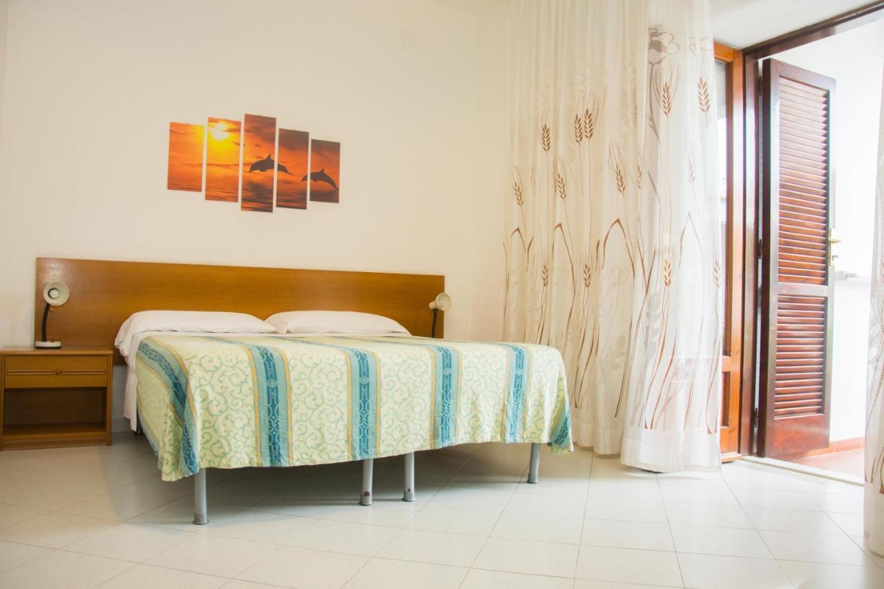 Hotel Villa Mena Forio  Екстер'єр фото